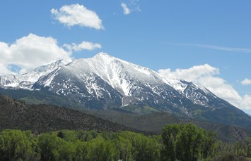 Colorado Springs KOA Holiday Photo