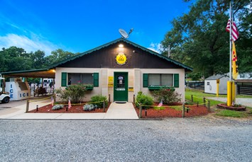 Emporia / I-95 KOA Holiday Photo