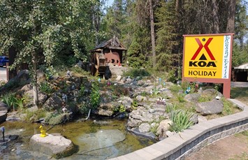 Newport / Little Diamond Lake KOA Holiday Photo